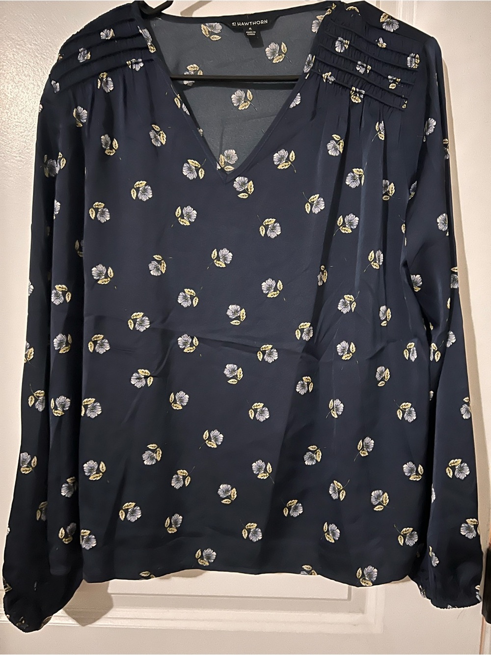 41 Hawthorn Navy Floral V-Neck Blouse